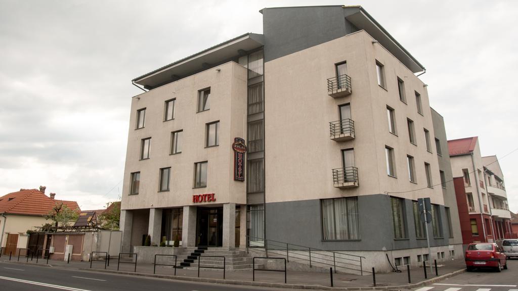 Hotel Regal Braszów Zewnętrze zdjęcie
