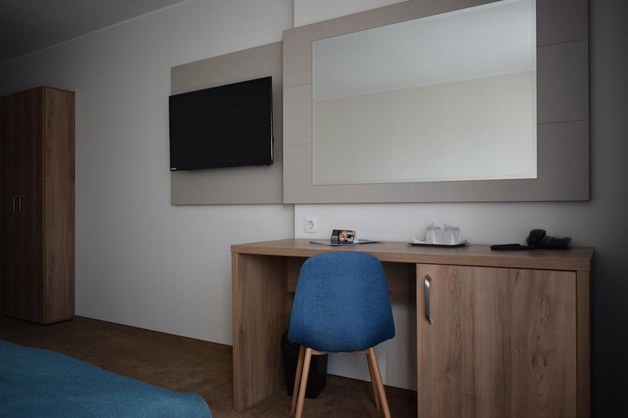 Hotel Regal Braszów Zewnętrze zdjęcie