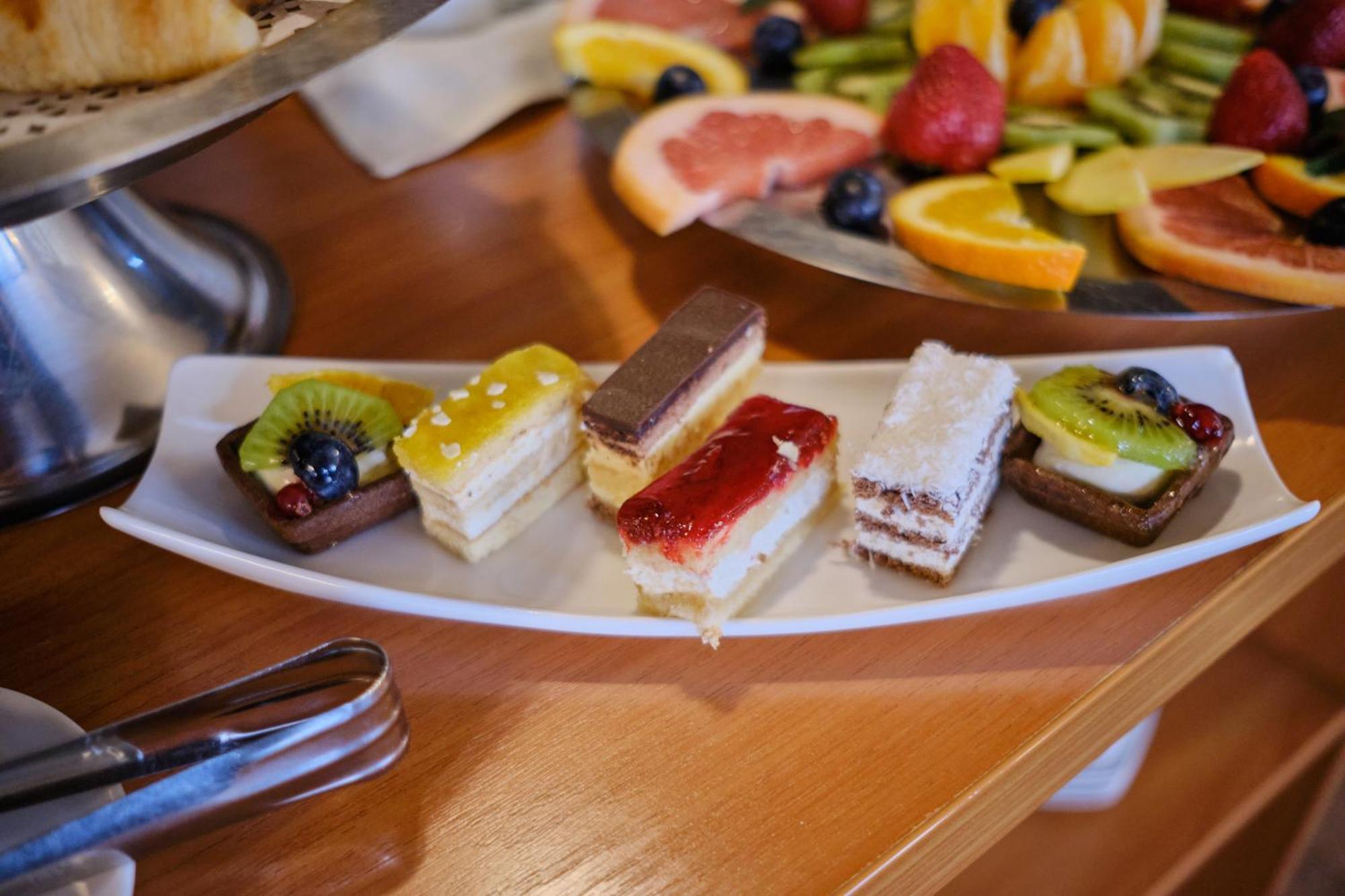 Hotel Regal Braszów Zewnętrze zdjęcie