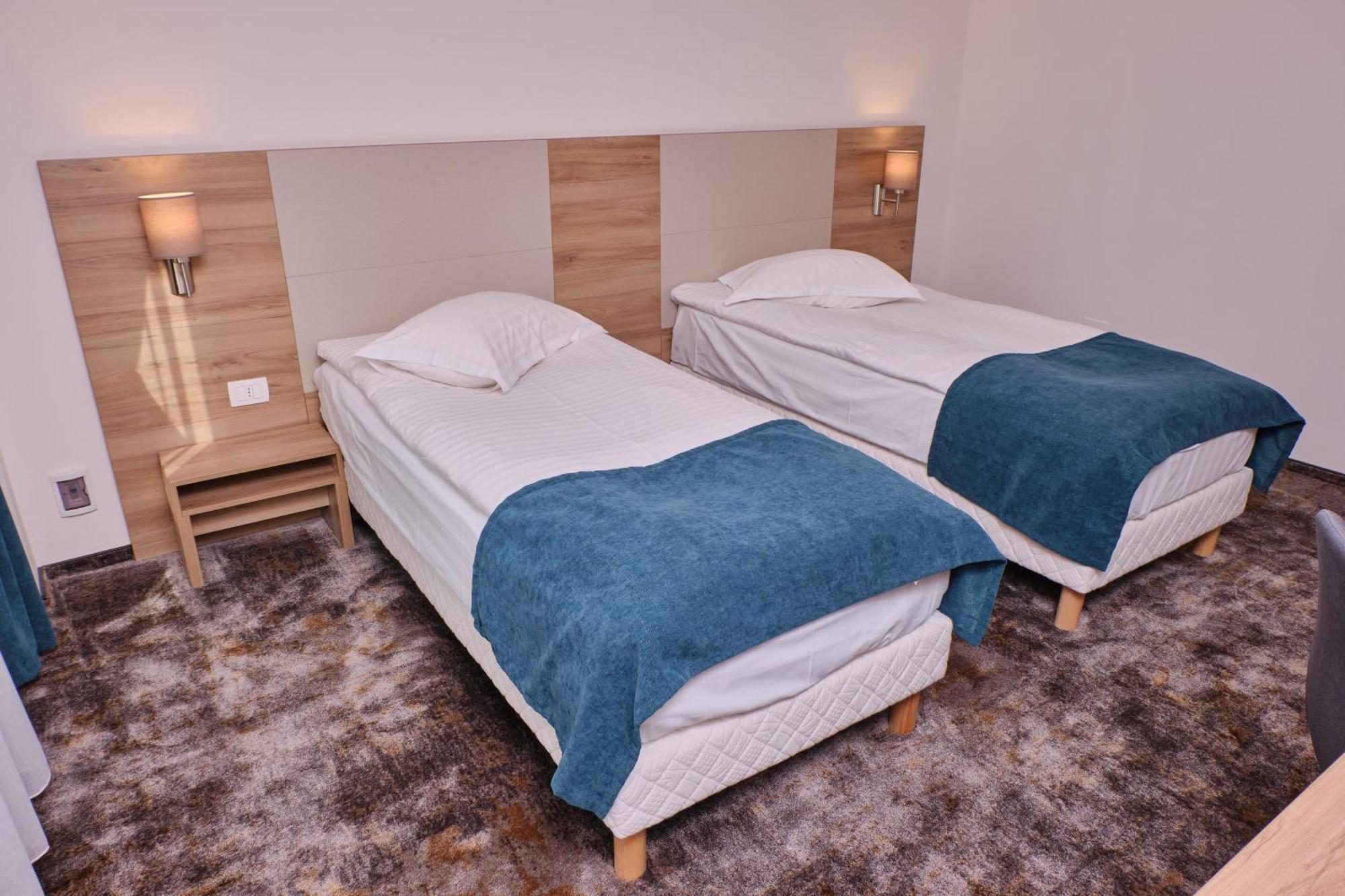 Hotel Regal Braszów Zewnętrze zdjęcie