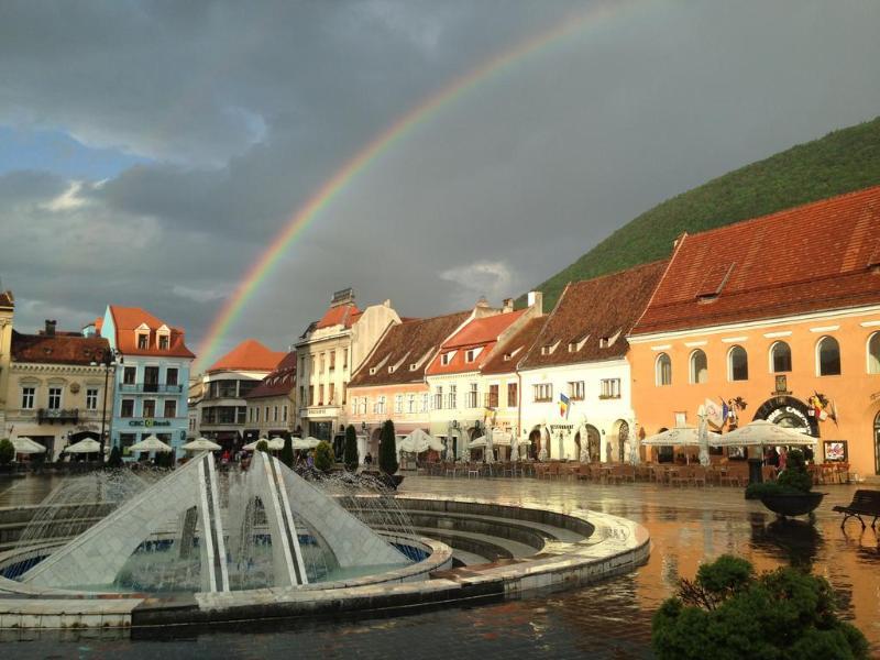 Hotel Regal Braszów Zewnętrze zdjęcie