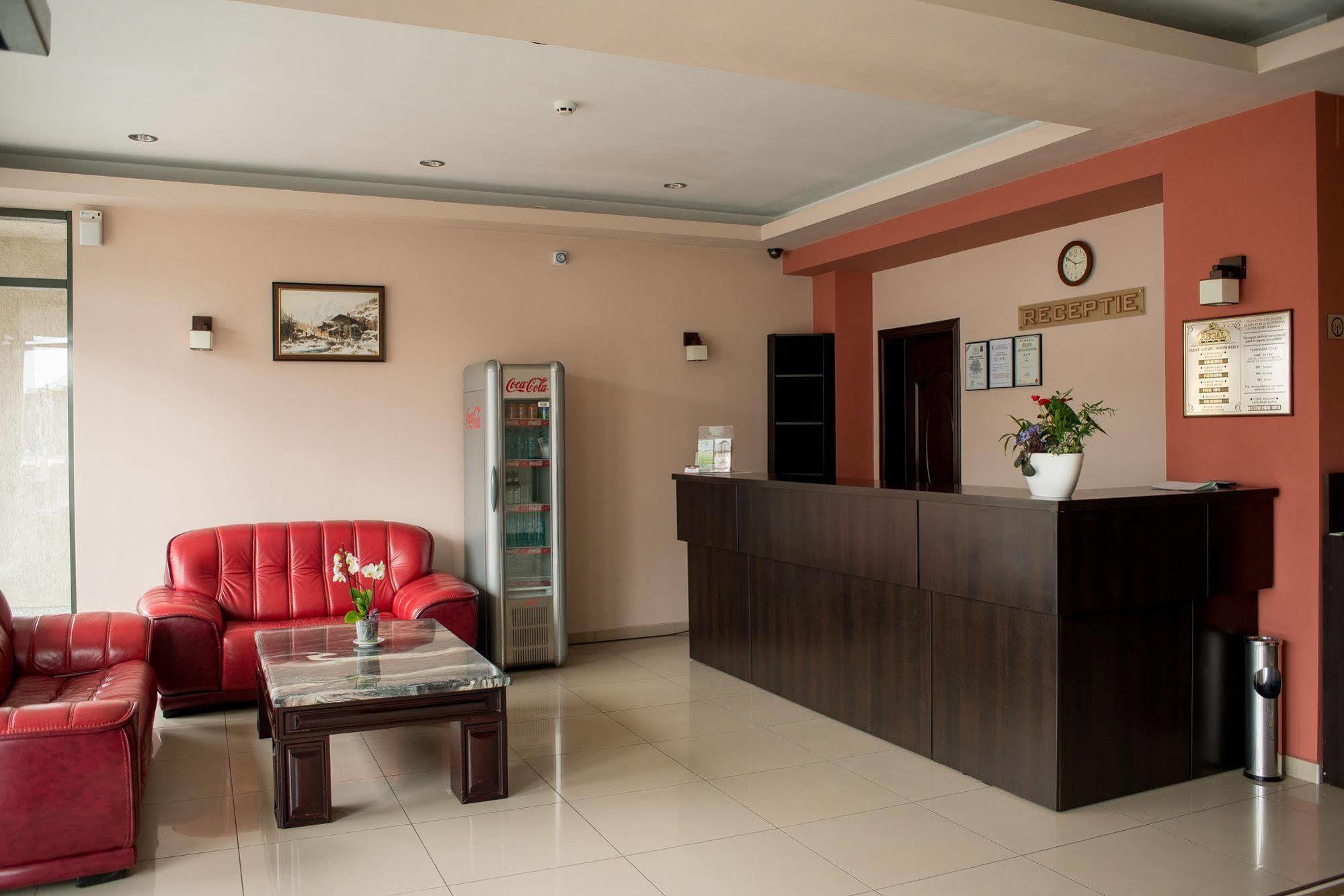 Hotel Regal Braszów Zewnętrze zdjęcie